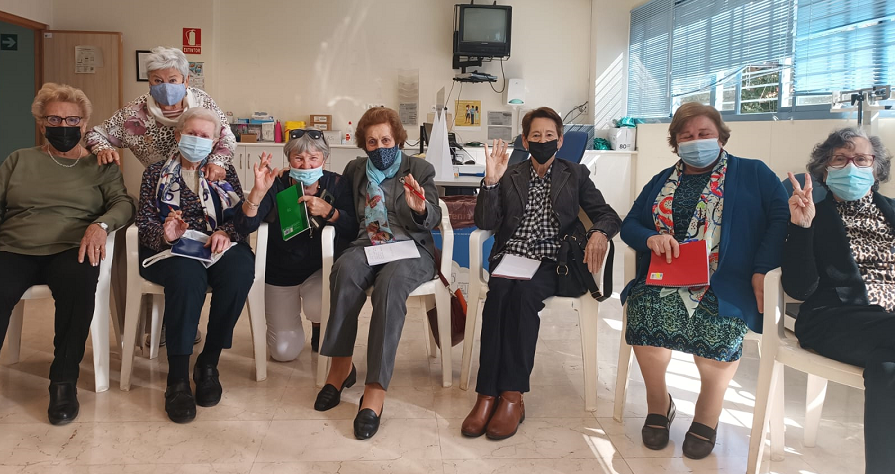 Terapia Ocupacional de Personas mayores en el centro de salud victoria de Málaga